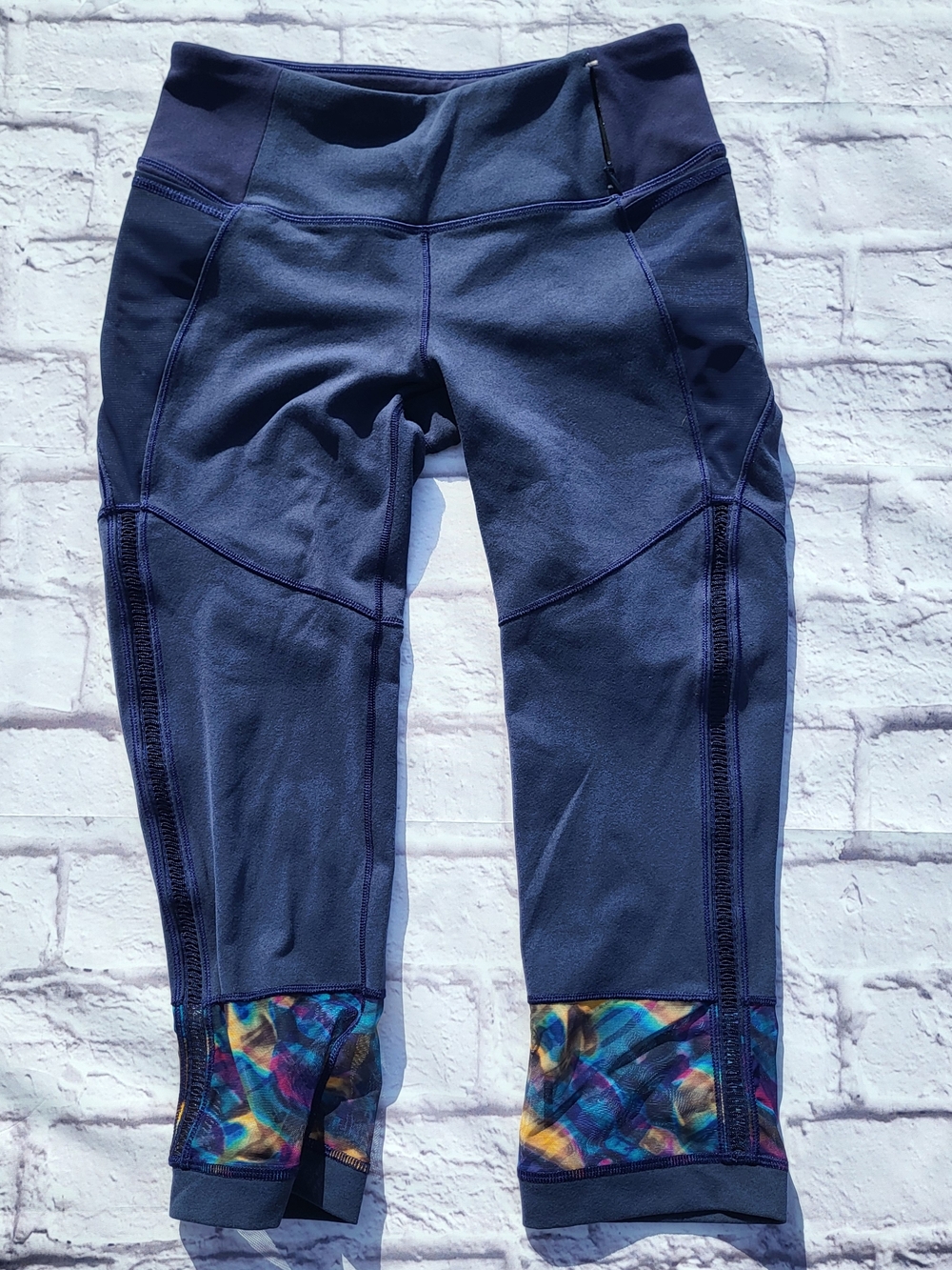 Calia by Carrie Underwood Navy Blue Crop Leggings Floral Trim Small Rainbow